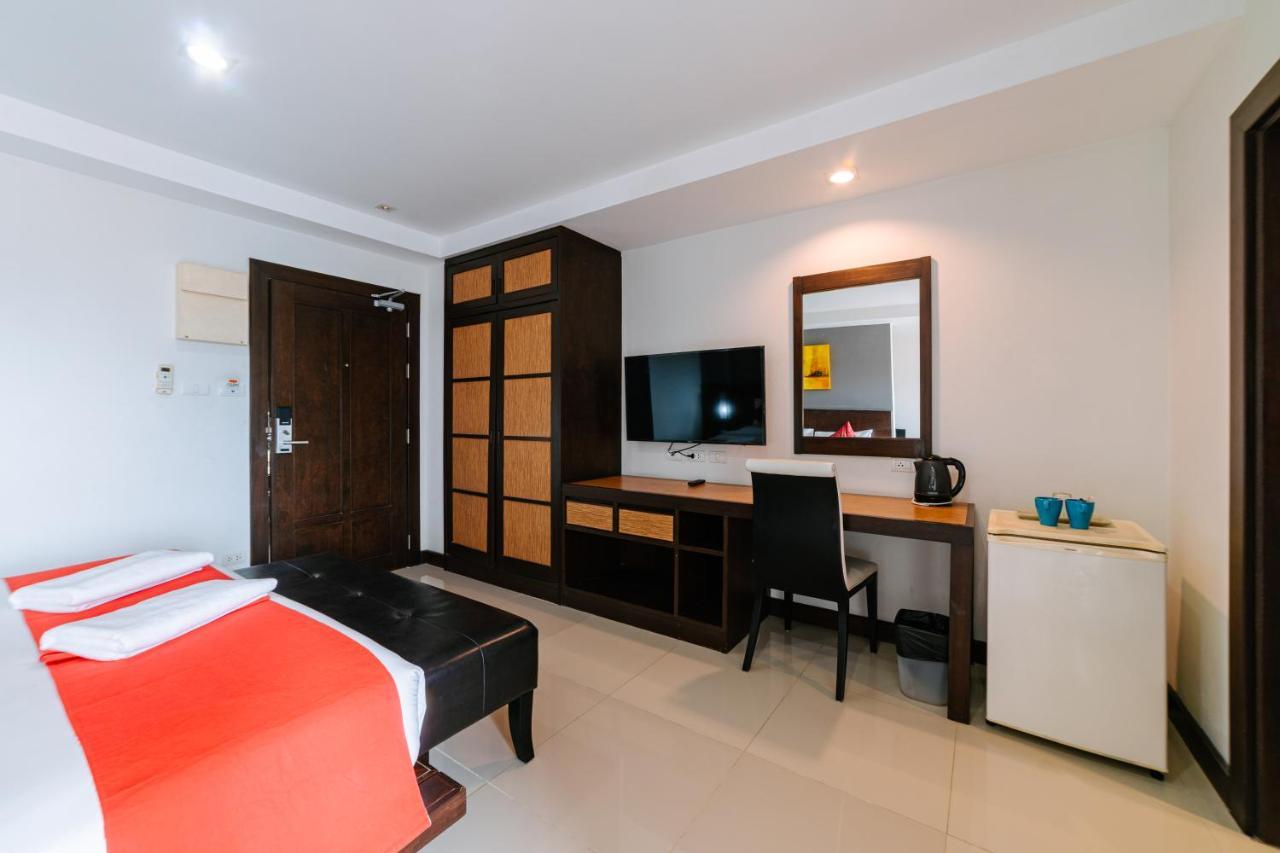 Ratana Hotel Sakdidet, Phuket Town Exterior photo