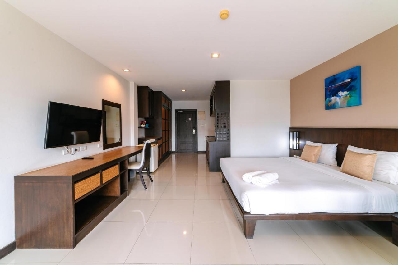 Ratana Hotel Sakdidet, Phuket Town Exterior photo