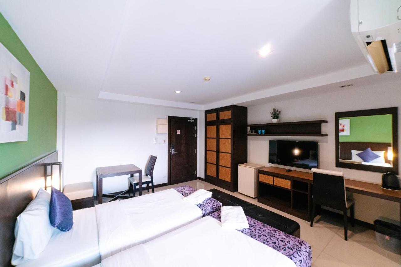 Ratana Hotel Sakdidet, Phuket Town Exterior photo