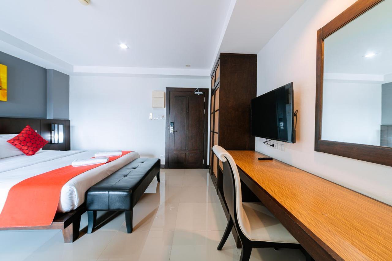 Ratana Hotel Sakdidet, Phuket Town Exterior photo